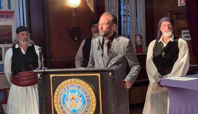 Ν. Φαρμάκης: Στη Νέα Υόρκη, η καρδιά του Ελληνισμού χτυπά πάντα πιο δυνατά