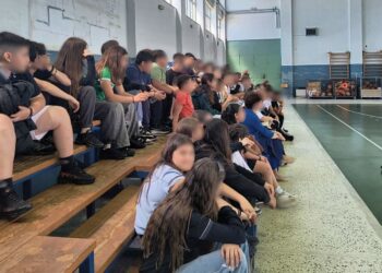 Ενημερωτικές ομιλίες για την οδική ασφάλεια σε μαθητές του 1ου Γυμνασίου Μεσολογγίου (ΦΩΤΟ)