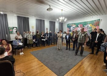 Το Κέντρο Λόγου και Τέχνης «Διέξοδος» εγκαινίασε τη νέα ατομική έκθεση ζωγραφικής και γλυπτικής της εικαστικού Μάρως Ζαχαρογιάννη