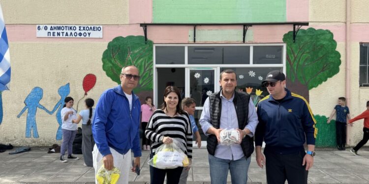 Ενίσχυση των σχολικών μονάδων του Δήμου Ιεράς Πόλεως Μεσολογγίου με νέο αθλητικό εξοπλισμό