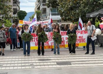 Μαζική η απεργιακή συγκέντρωση για την Εργατική Πρωτομαγιά στο Αγρίνιο