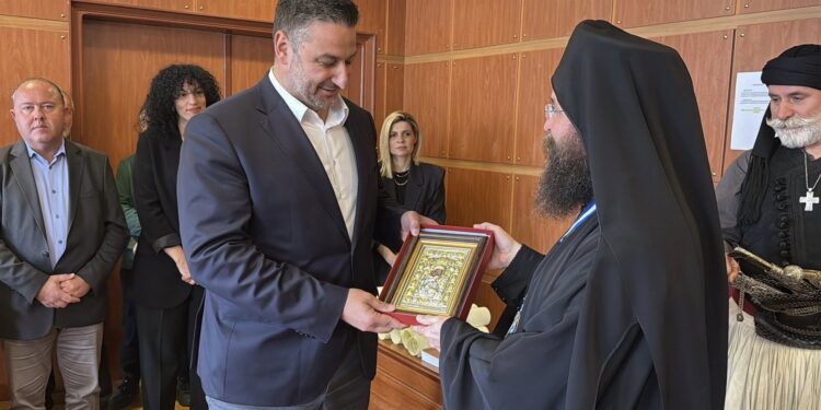 Στην έδρα της Π.Ε. Αιτωλοακαρνανίας  τα μέλη της Ιεράς Κοινότητας Αγίου Όρους – Υποδοχή από τον Θ. Μαυρομμάτη