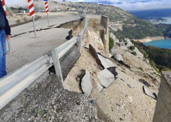 Βάλτος: 6 μήνες αποκλεισμένος ο δρόμος Αλευράδα – Γέφυρα Τατάρνας λόγω καθίζησης – Ανησυχία και αγανάκτηση στους κατοίκους
