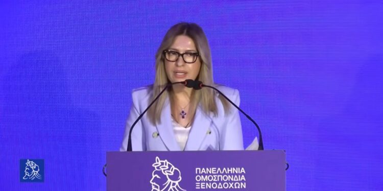 Χαιρετισμός της Προέδρου της Ένωσης Ξενοδόχων Αιτωλοακαρνανίας – Νίκης Φλώρου – Καραγιάννη
