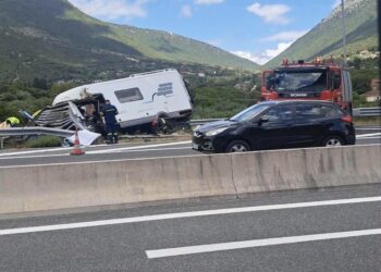 Εκτροπή τροχόσπιτου στην Ιόνια Οδό