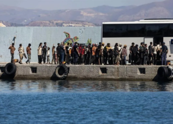 Tέσσερα νέα περιστατικά με μετανάστες νότια της Κρήτης – Επιχειρήσεις διάσωσης άνω των 150 ατόμων