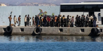 Tέσσερα νέα περιστατικά με μετανάστες νότια της Κρήτης – Επιχειρήσεις διάσωσης άνω των 150 ατόμων