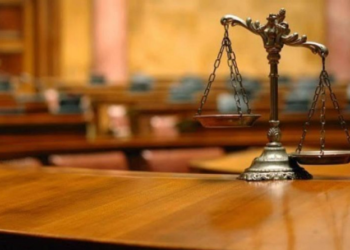 Δίωξη για ανθρωποκτονία από πρόθεση στον 38χρονο για τον θάνατο του 67χρονου στον Εύοσμο