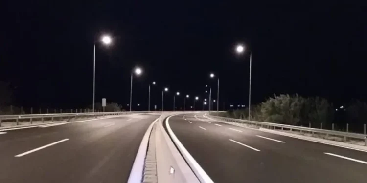 Μεθυσμένος οδηγός ακινητοποιήθηκε στην Ιόνια Οδό και συνελήφθη
