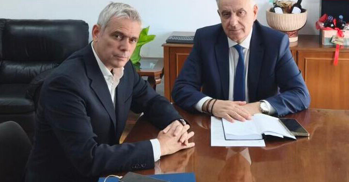 Συνάντηση Καραγκούνη – Καββαδά για τις αποζημιώσεις των κτηνοτρόφων της Αιτωλοακαρνανίας