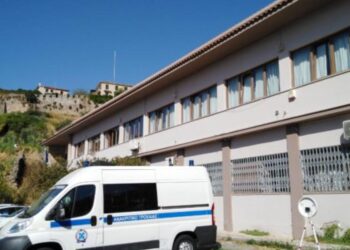 Εκτός λειτουργίας τα τηλέφωνα στο Α.Τ. Ναυπακτίας – Ανακοίνωση της ΕΛ.ΑΣ