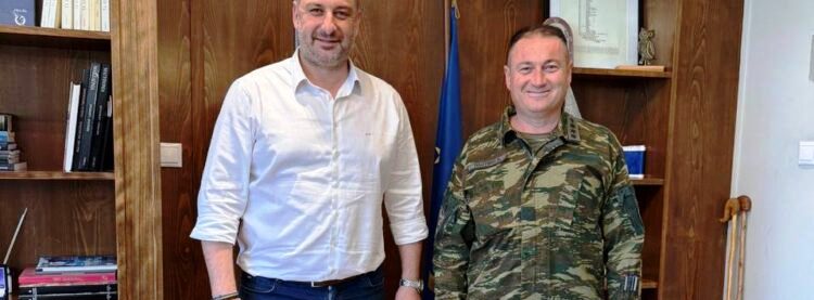 Συνάντηση Μαυρομμάτη με τον νέο Διοικητή του ΚΕΝ Μεσολογγίου