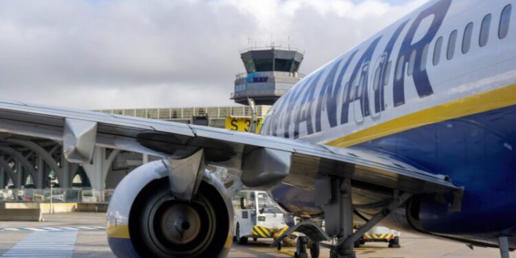 Η Ryanair «φεύγει» από το αεροδρόμιο Μακεδονία – Τι αλλάζει σε πτήσεις και τουρισμό