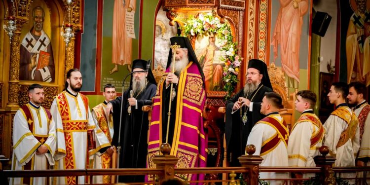 Ο Εσπερινός του Αγίου Χριστοφόρου στο Αγρίνιο