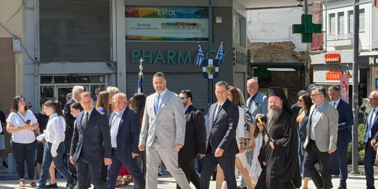 Αγρίνιο: Δοξολογία-καταθέσεις στεφάνων για την 205η επέτειο της Απελευθέρωσης (βίντεο-φωτο)