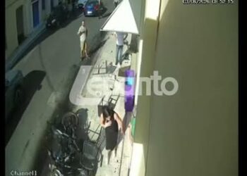 Συγκλονιστικό βίντεο από τη στιγμή του τροχαίου στη Ναύπακτο