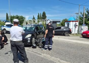 Σοβαρό τροχαίο στην Παλαιοπαναγιά Ναυπακτίας – Μοτοσικλετιστής τραυματίστηκε σοβαρά