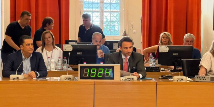 LIVE: Aπολογισμός της Δημοτικής Αρχής Αγρινίου – Παρακολουθήστε τη συνεδρίαση