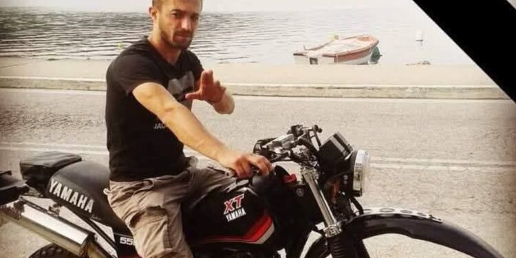 Σοκ στο Ξηρόμερο: Νεκρός ο 40χρονος Παναγιώτης Κατσικοκέρης δικυκλιστής σε τροχαίο – Θρήνος στη Στάνο (ΦΩΤΟ)