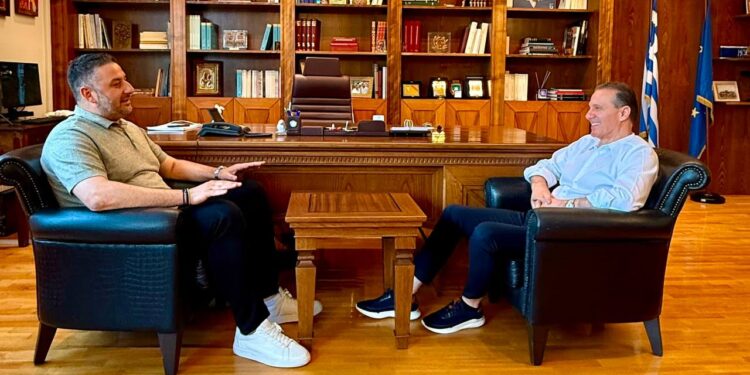 Συνάντηση του Αντιπεριφερειάρχη Θανάση Μαυρομμάτη με τον Πρόεδρο της Ένωσης Αγρινίου Θωμά Κουτσουπιά