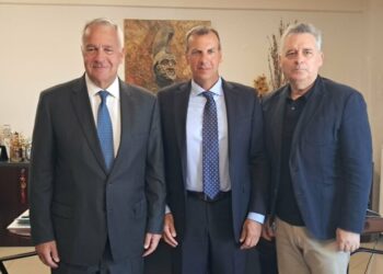 Τον πρώην Υπουργο κ.Μάκη Βορίδη συνόδευσε ο Γεν.Γραμμτέας της Αποκεντρωμένης κ.Δημήτρης Κατσαρός σε περιοδεία στην Λακωνία