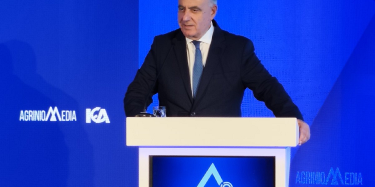Αθ. Καββαδάς από το Αγρίνιο – «Η Ελλάδα δεν είναι μόνο η Αθήνα – Η περιφέρεια μπορεί να πρωταγωνιστήσει στη νέα αναπτυξιακή πορεία της χώρας»