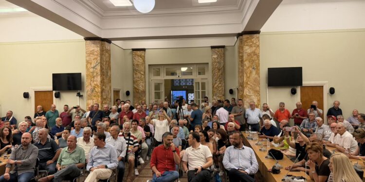 “Επίσημη πρώτη” για την ΕΛ.Α.Σ του Τσίπρα στο Αγρίνιο, παρουσία Ζαμπάρα και Καρπέτα (ΦΩΤΟ – ΒΙΝΤΕΟ)