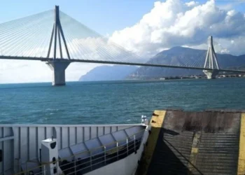 22χρονη τραυματίστηκε σε πλοίο προς το Αντίρριο – Διακομίστηκε στο νοσοκομείο