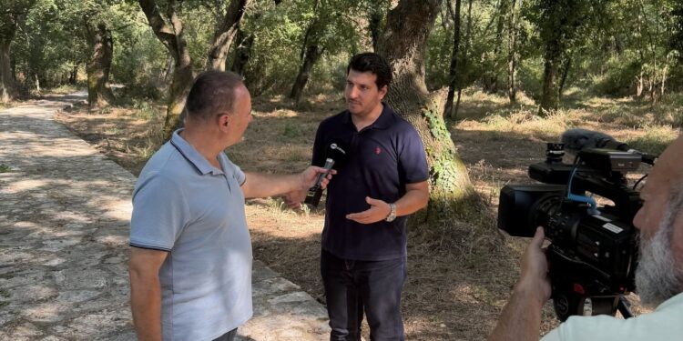 Η Εκπομπή 4 Εποχές Ελλάδα της ΕΡΤ στη περιοχή των Οινιαδών