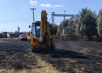 Αγρίνιο: Πυρκαγιά εκδηλώθηκε σε χώρο πλησίον του Αστυνομικού Μεγάρου