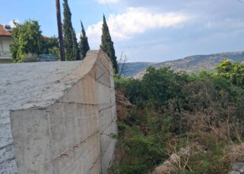 Κατούνα: Ολοκληρώθηκε η αποκατάσταση των τοιχίων αντιστήριξης – Τέλος σε ένα χρόνιο πρόβλημα ασφάλειας