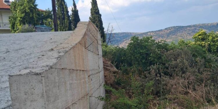 Κατούνα: Ολοκληρώθηκε η αποκατάσταση των τοιχίων αντιστήριξης – Τέλος σε ένα χρόνιο πρόβλημα ασφάλειας