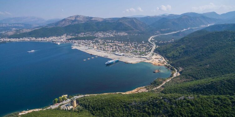 Η Ηγουμενίτσα “κέρδισε” Πλατυγιάλι και Πάτρα για λιμάνι υποστήριξης για τις πρώτες γεωτρήσεις φυσικού αερίου στο Ιόνιο
