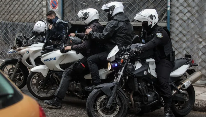 Εξάρθρωση εγκληματικής οργάνωσης οπαδών – Aναρτούσαν τις επιθέσεις στο διαδίκτυο