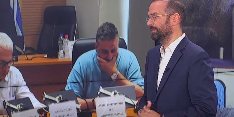 Ν. Φαρμάκης: “Χαρά μου να δω στελέχη της Περιφέρειας να πρωταγωνιστούν στην κεντρική πολιτική” – Τι είπε για ανασχηματισμό!