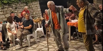 Αιτωλ/νία: Με τη μαγκούρα στο χέρι και την παράδοση στην καρδιά!