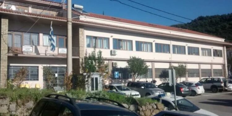 Νέες συλλήψεις για ναρκωτικά μέσα σε Γυμνάσιο στη Ναύπακτο – Ο ένας κατηγορούμενος είχε συλληφθεί και πριν επτά μήνες για διακίνηση κοκαΐνης μέσα σε Λύκειο της περιοχής