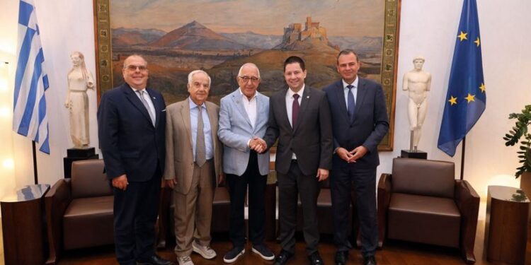 Μνημόνιο συνεργασίας της Βουλής των Ελλήνων με το Εθνικό και Καποδιστριακό Πανεπιστήμιο Αθηνών στους τομείς εκπαίδευσης κι επιστημονικής έρευνας