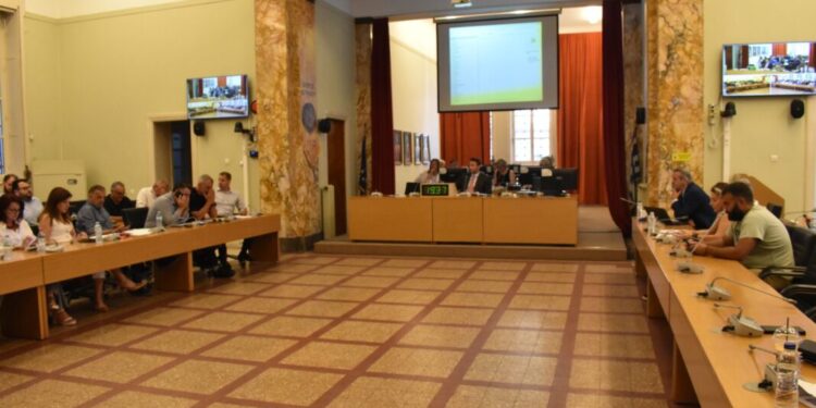 Συνεδριάζει την Τετάρτη 22 Ιουλίου το Δημοτικό Συμβούλιο Αγρινίου