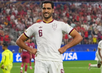 Πορτογαλία – Ισπανία 0-1: Ο Ντε Λα Φουέντε έκανε ματ με τις αλλαγές του, η Ρόχα στους 8 με ήρωα Μερίνο και άδοξο last dance για τον Κριστιάνο
