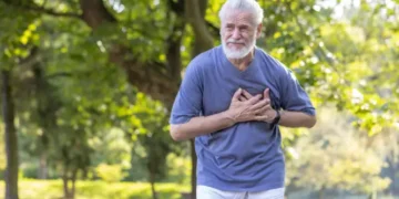 Γιατί η καρδιά επιβαρύνεται περισσότερο στον καύσωνα – 8 πρακτικά tips προστασίας από την Ελληνική Καρδιολογική Εταιρεία