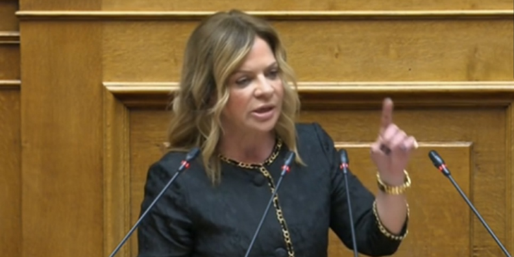 Χριστίνα Σταρακά: Στη Βουλή η ανάγκη άμεσης λύσης για το πρόβλημα με το νερό στο Αιτωλικό