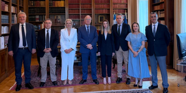 Ο Δημήτρης Κατσαρός στη συνάντηση των Γενικών Γραμματέων των Αποκεντρωμένων Διοικήσεων με τον Πρόεδρο της Δημοκρατίας