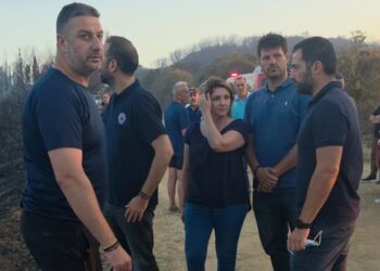 Η Περιφέρεια Δυτικής Ελλάδας σε απόλυτη ετοιμότητα, συνδράμει στην πρώτη γραμμή της μάχης για την αντιμετώπιση των πυρκαγιών