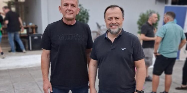 Ο Λίνος Μπλέτσας… ανεβάζει στροφές στον Ορεινό Βάλτο – Το στοίχημα του Kremasta Lake Festival