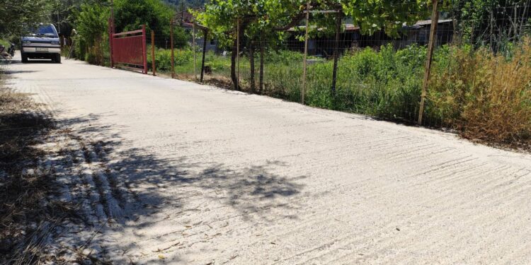 Αγγελόκαστρο: Συνεχίζονται οι παρεμβάσεις για τη βελτίωση της καθημερινότητας