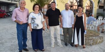 Η ιστορία της εκπαίδευσης στο Ξηρόμερο ζωντάνεψε στη Βόνιτσα – Παρουσιάστηκε το βιβλίο του Άρη Μπιτσώρη