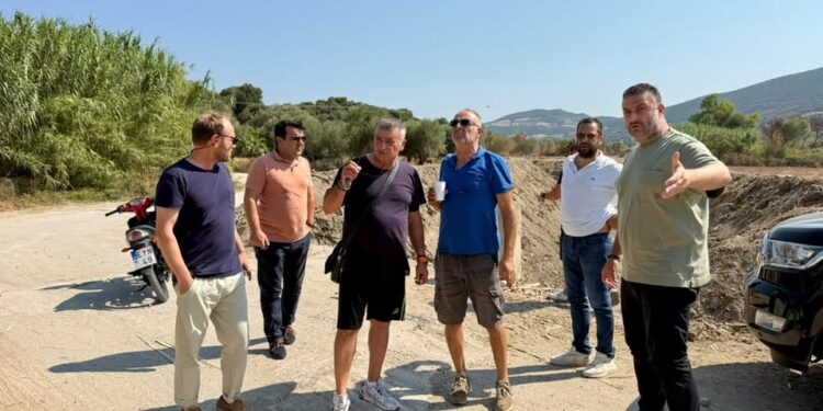 Στην Πλαγιά Ακτίου-Βόνιτσας η Περιφέρεια για καθαρισμούς ρεμάτων και αντιπλημμυρικά έργα – «Στόχος η θωράκιση της περιοχής»