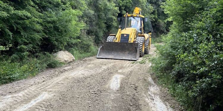 Σκουτεσιάδα: Συνεχίζονται οι παρεμβάσεις σε αγροτική οδοποιία και υποδομές