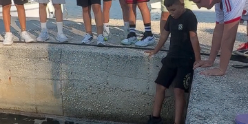 Βόνιτσα: Όταν η μπάλα βρέθηκε στο λιμάνι… ο μικρός έδωσε ρεσιτάλ στο GNC 3on3 ! (ΒΙΝΤΕΟ)